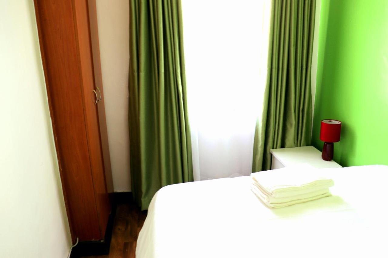 Little Green Room Homestay Near Jkia Airport & Sgr Railway Station ไนโรบี ภายนอก รูปภาพ